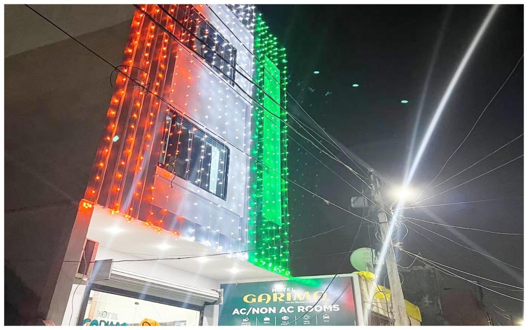 Premium Hotel Ujjain - G A R I M A - Near Mahakal Temple And Rivar - Railway Station - Hygiene & Spacious Room - With Wifi- And Parking Facilities - Best Hotel In Ujjain Eksteriør billede